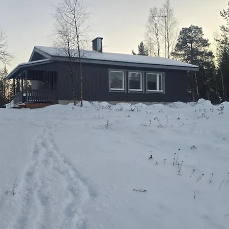 Arctic Aurora House,sevettijaervi *